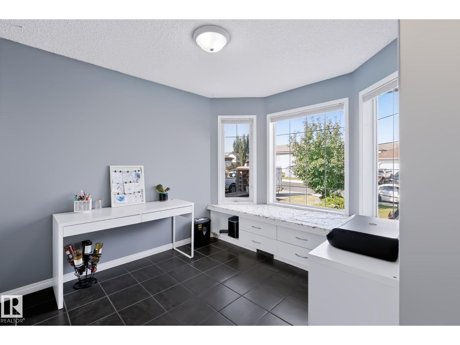605 Forrest Dr, Sherwood Park, Alberta  T8A 6G6 - Photo 5 - E4509462