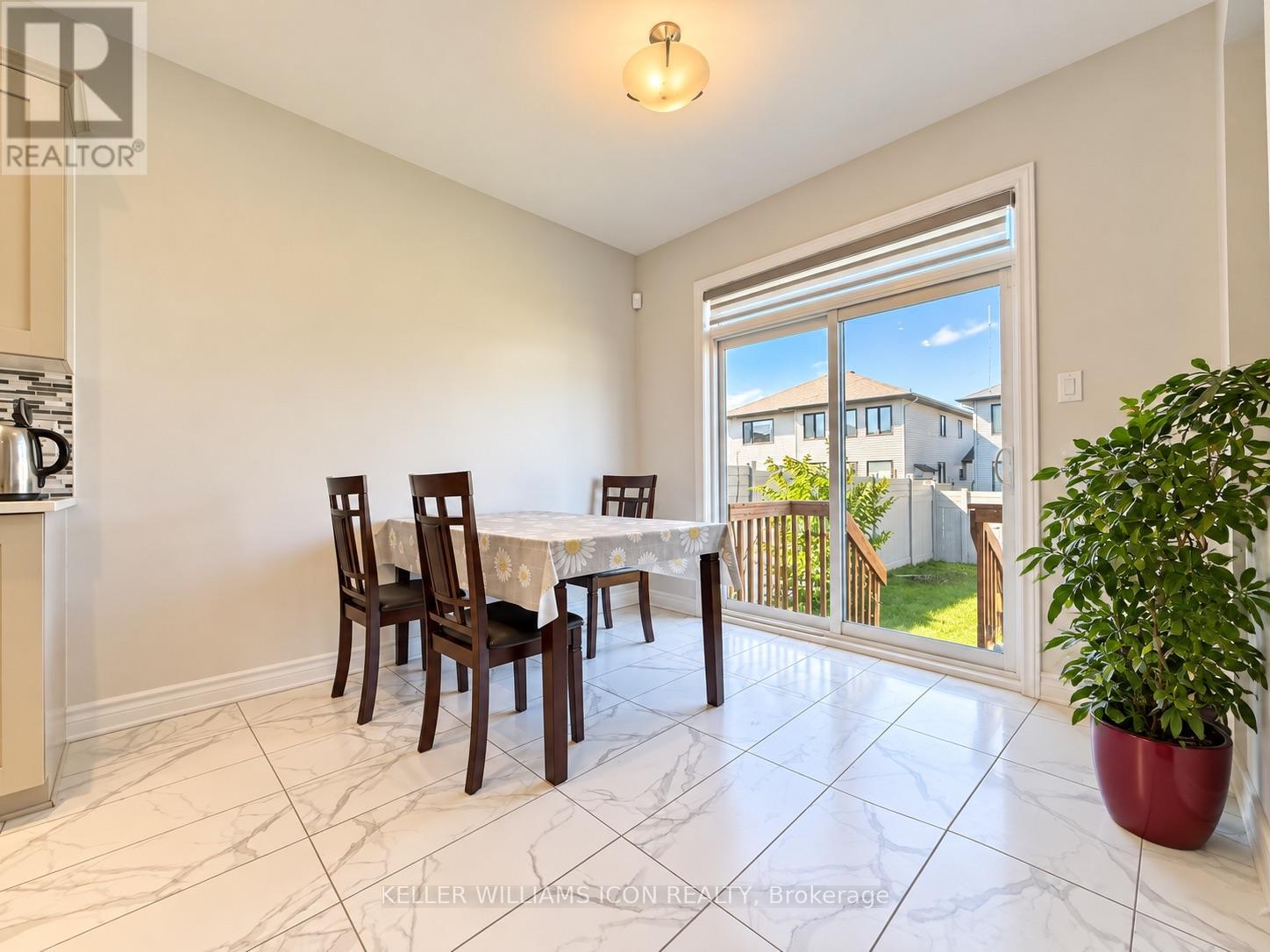 306 Memorial Grove, Ottawa, Ontario  K1X 0C8 - Photo 6 - X13805174