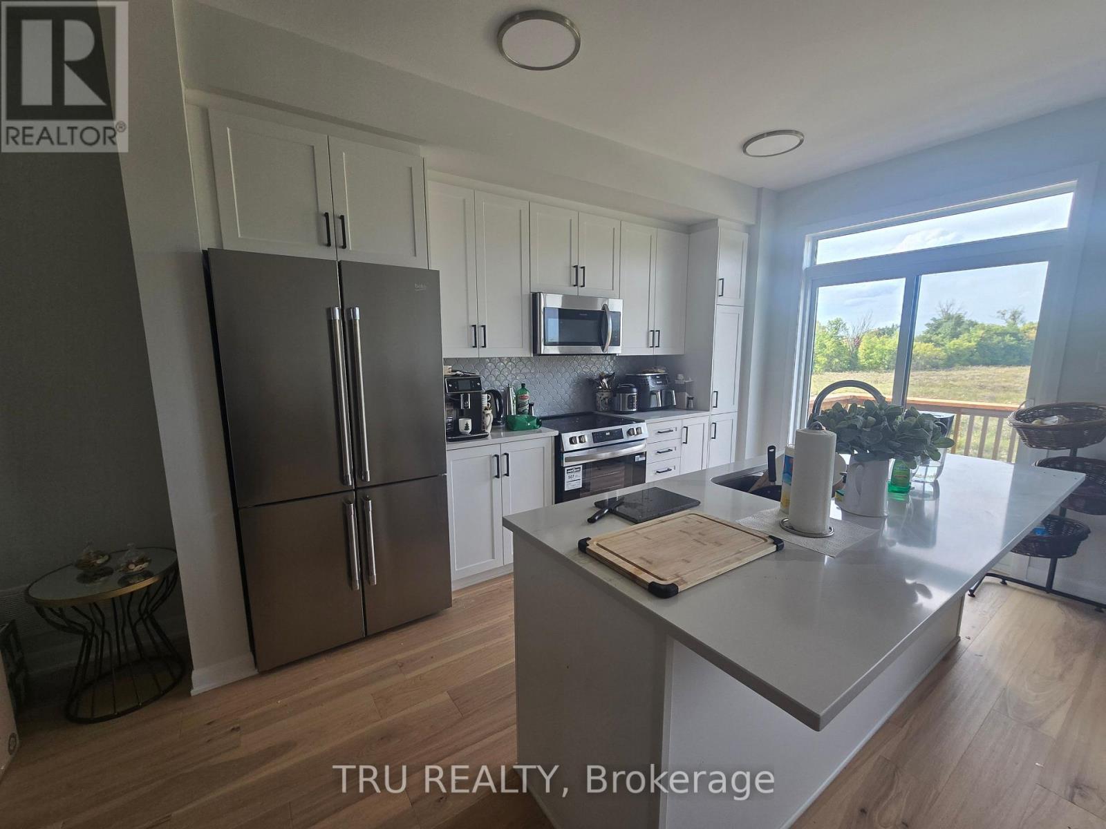 229 Bankside Way, Ottawa, Ontario  K2J 6K3 - Photo 2 - X13805232