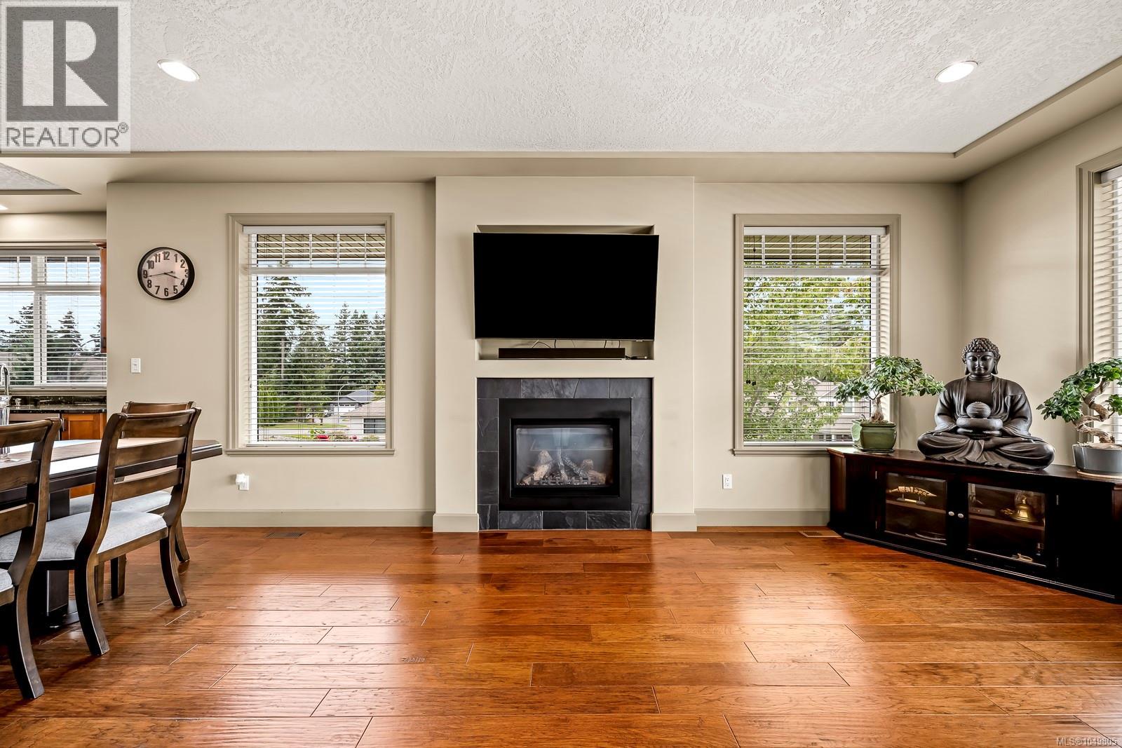 570 Spitfire Dr, Comox, British Columbia  V9M 0A1 - Photo 16 - 1049805