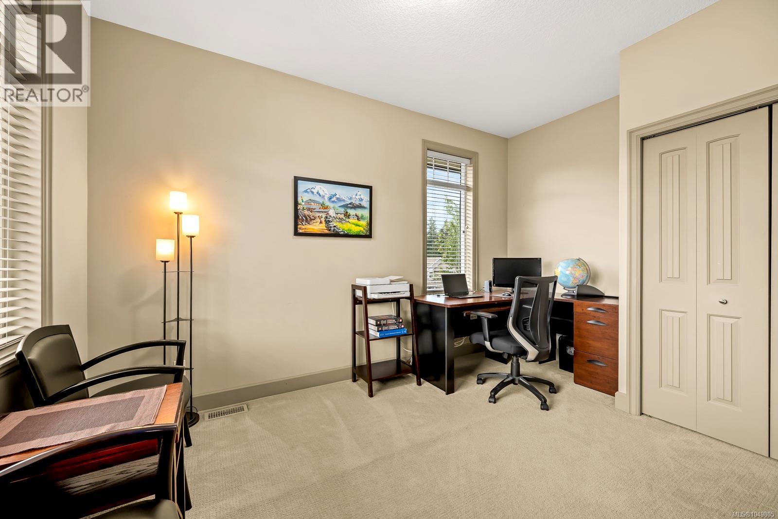 570 Spitfire Dr, Comox, British Columbia  V9M 0A1 - Photo 29 - 1049805