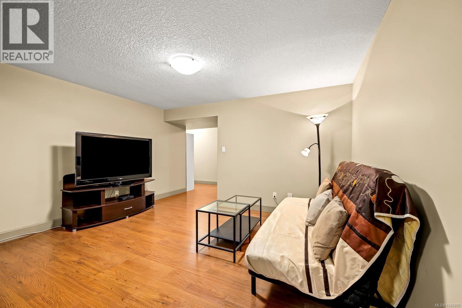570 Spitfire Dr, Comox, British Columbia  V9M 0A1 - Photo 39 - 1049805