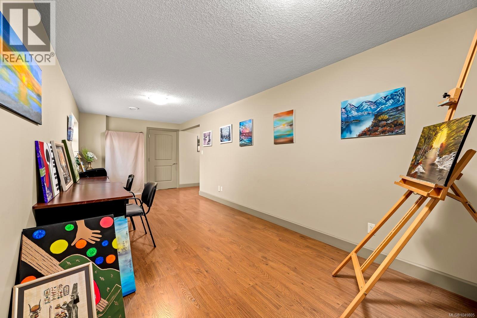 570 Spitfire Dr, Comox, British Columbia  V9M 0A1 - Photo 43 - 1049805