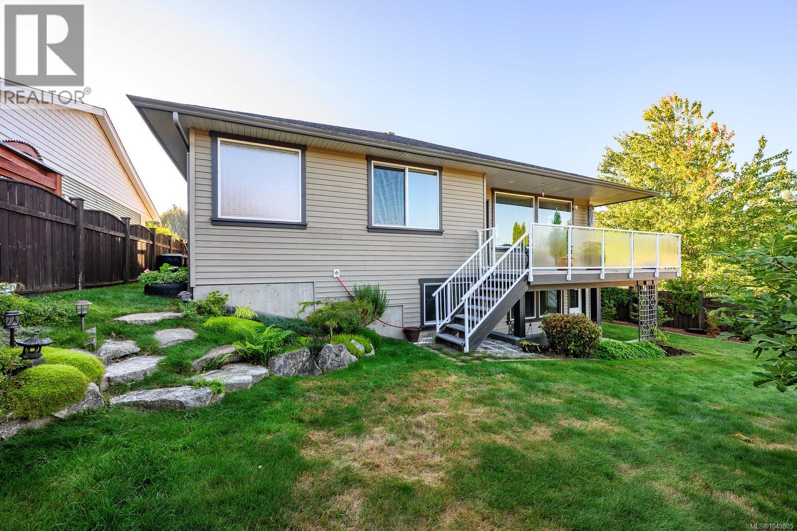570 Spitfire Dr, Comox, British Columbia  V9M 0A1 - Photo 52 - 1049805