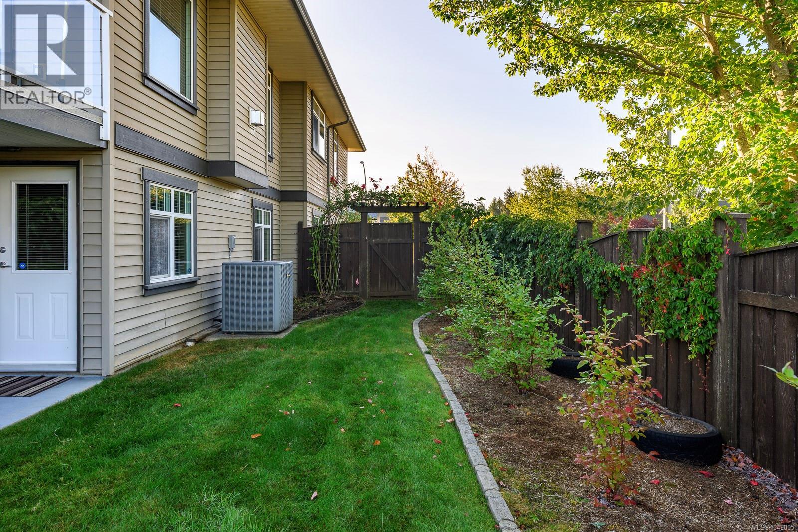 570 Spitfire Dr, Comox, British Columbia  V9M 0A1 - Photo 58 - 1049805