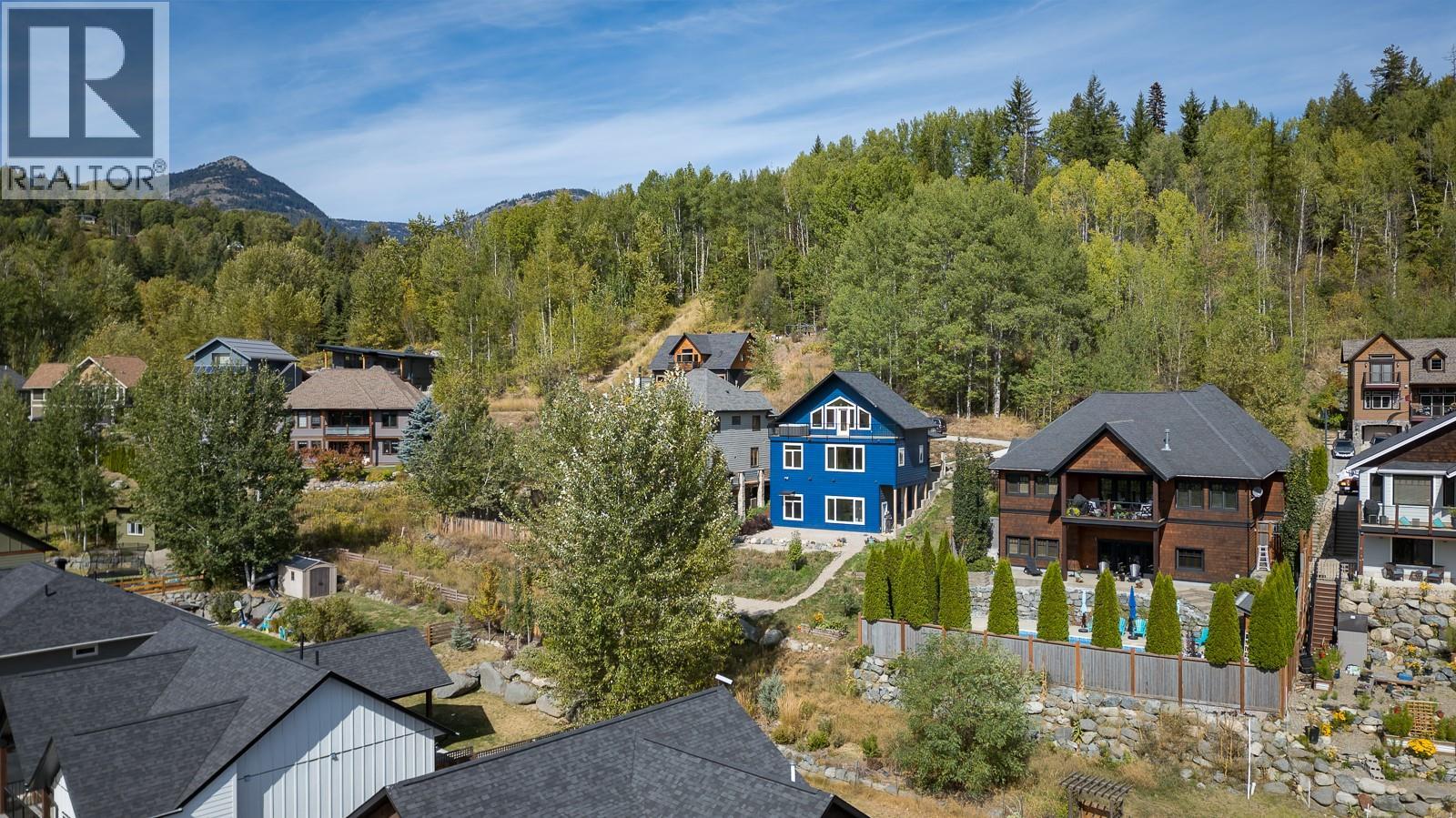 1007 Silvertip Road, Rossland, British Columbia  V0G 1Y0 - Photo 34 - 10400224