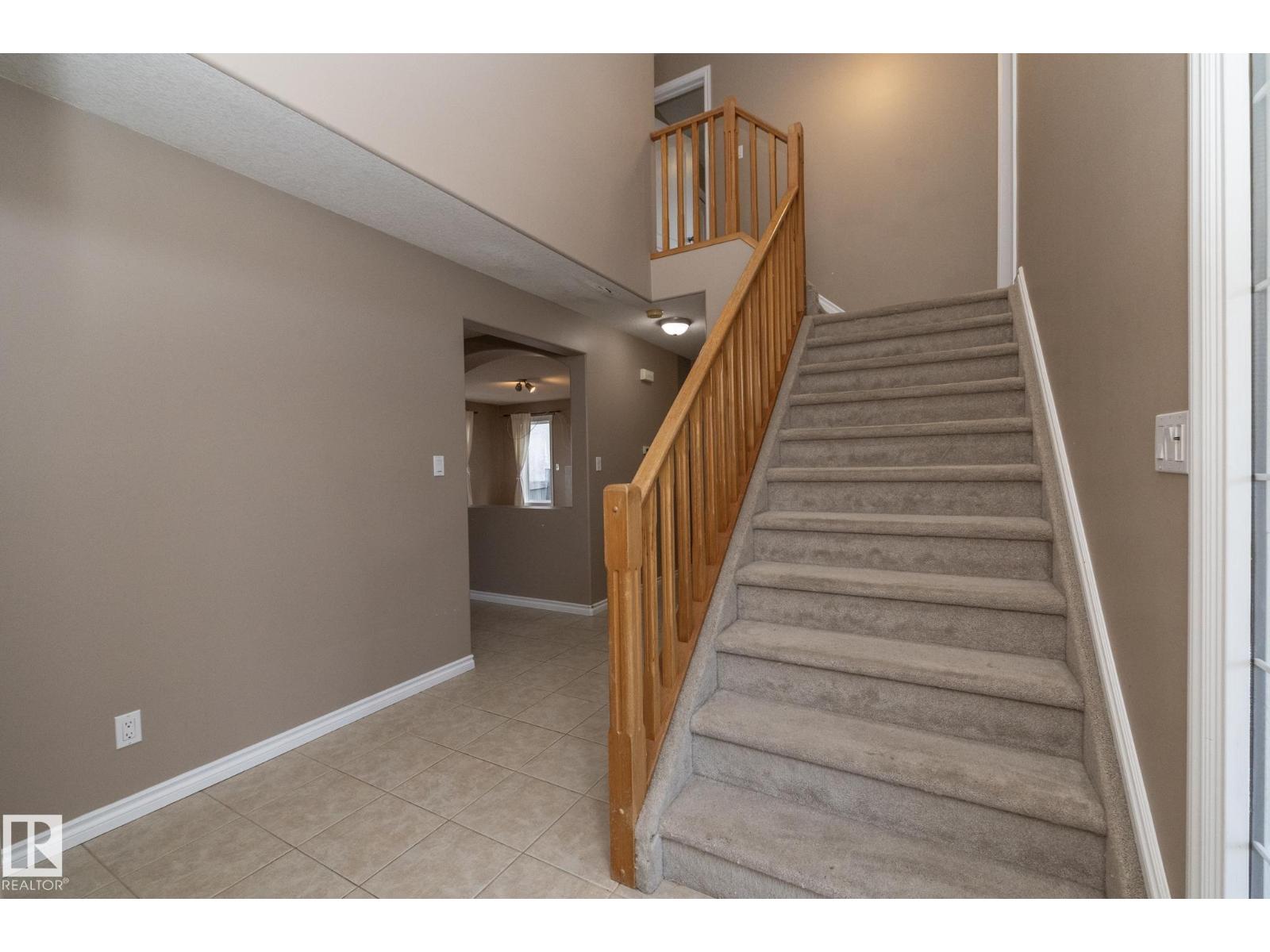 10620 183 AV NW photo 6