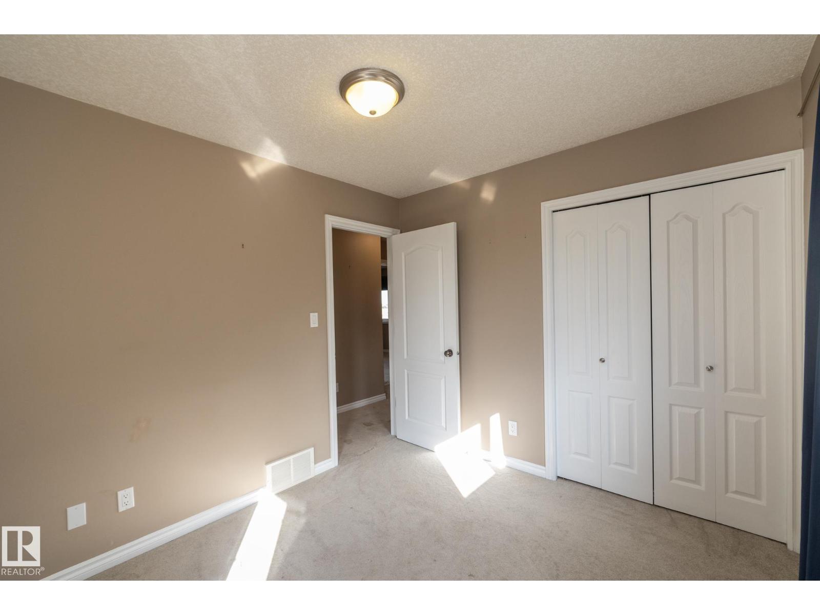 10620 183 AV NW photo 40