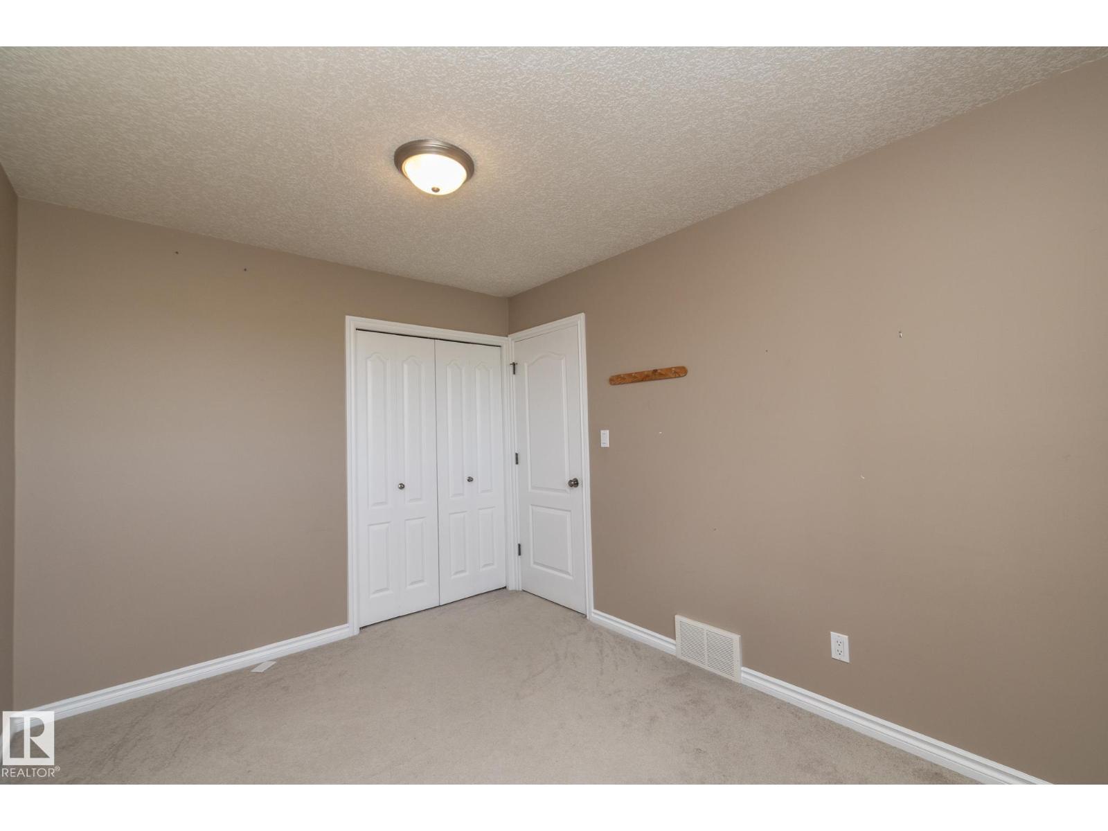 10620 183 AV NW photo 36