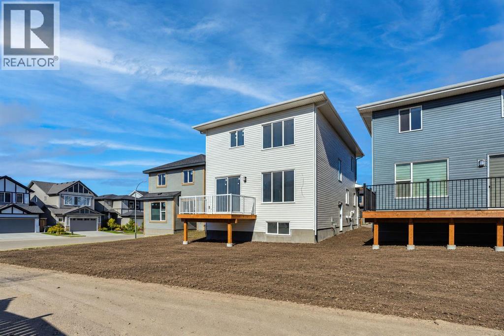183 Heritage Court, Cochrane, Alberta  T4C 2N5 - Photo 50 - A2334122