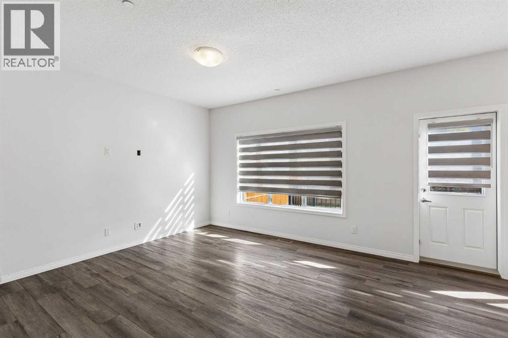 22 Lucas Terrace Nw, Calgary, Alberta  T3P 1P9 - Photo 12 - A2343612