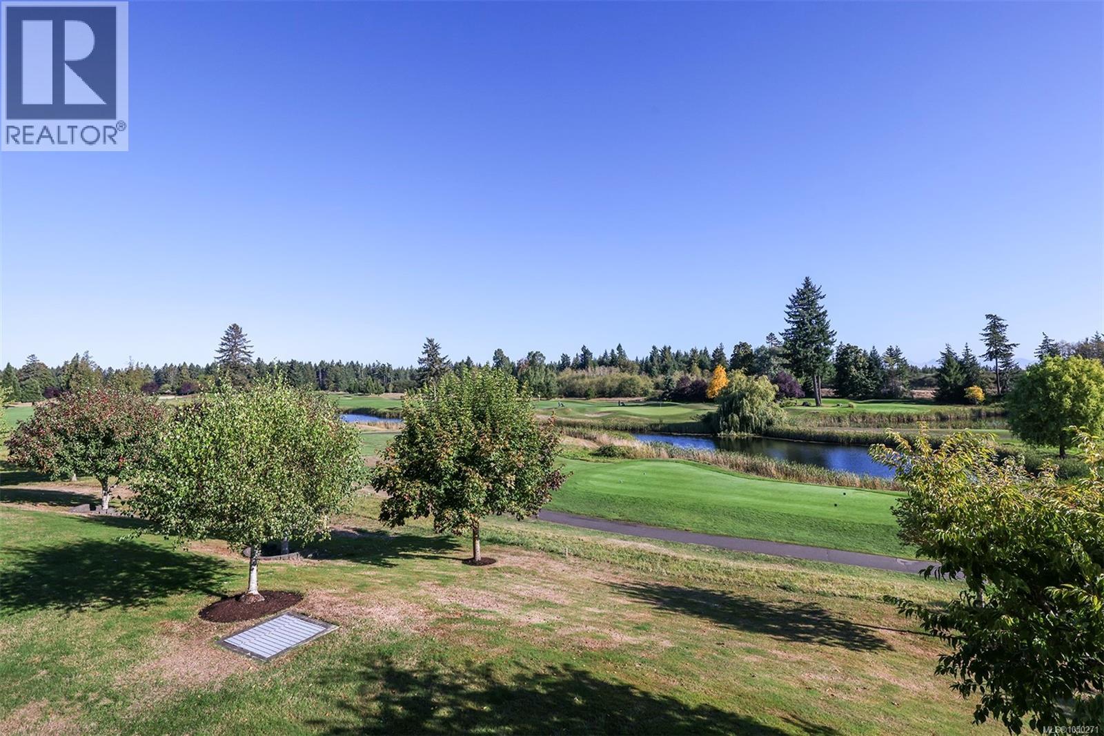 524 3666 Royal Vista Way, Courtenay, British Columbia  V9N 9X8 - Photo 5 - 1050271