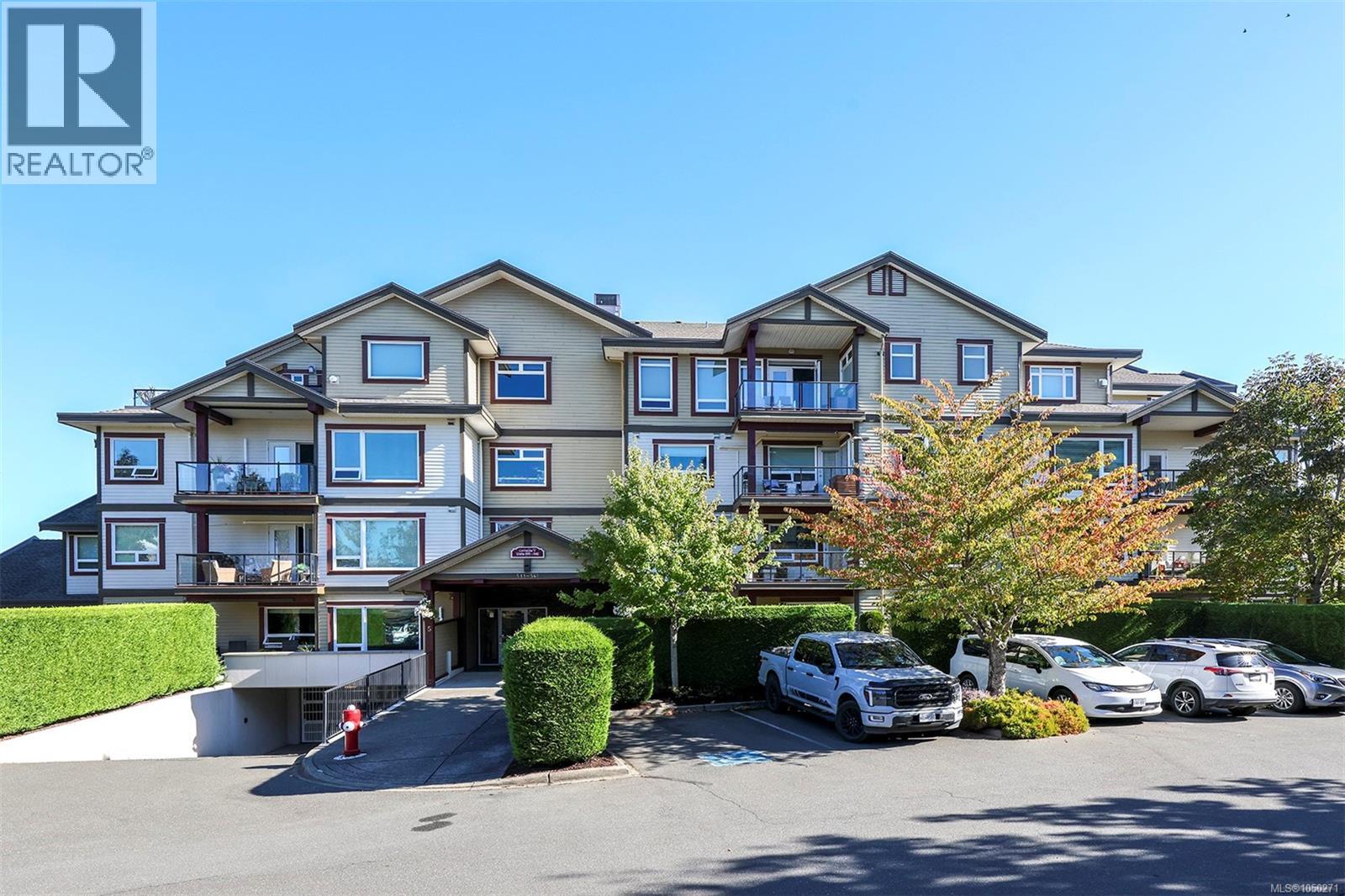 524 3666 Royal Vista Way, Courtenay, British Columbia  V9N 9X8 - Photo 18 - 1050271
