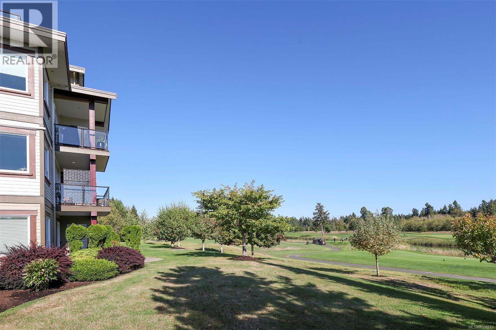524 3666 Royal Vista Way, Courtenay, British Columbia  V9N 9X8 - Photo 39 - 1050271
