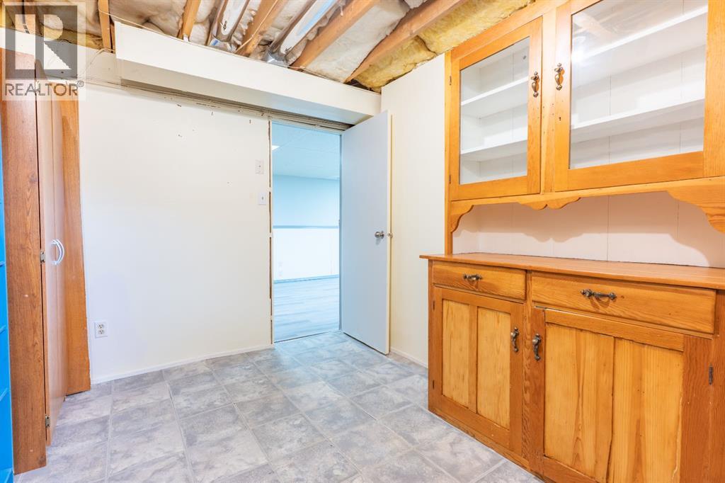 418 3 Avenue E, Bow Island, Alberta  T0K 0G0 - Photo 19 - A2346545