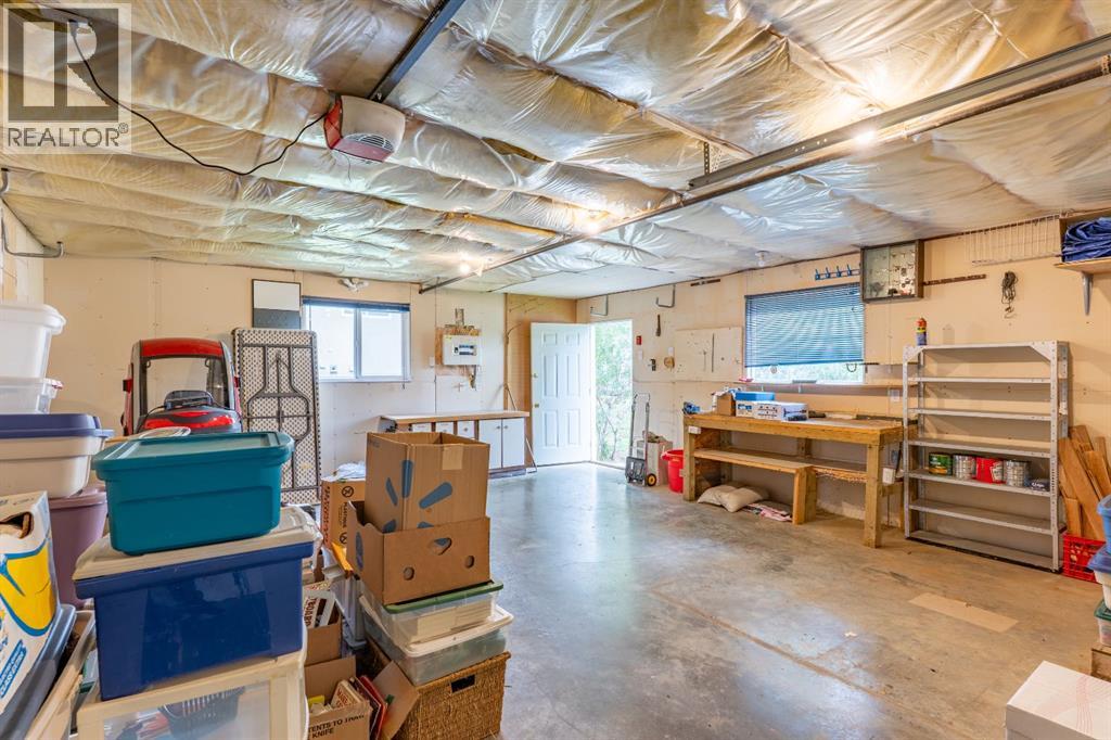 418 3 Avenue E, Bow Island, Alberta  T0K 0G0 - Photo 29 - A2346545