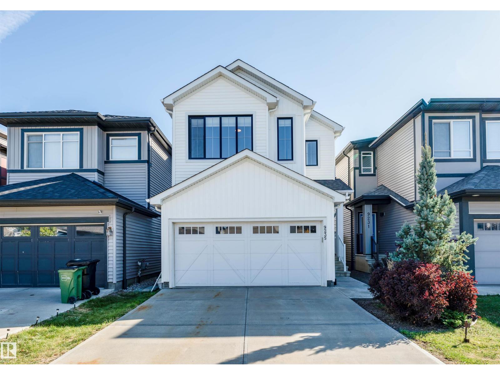 9235 223 ST NW NW, Edmonton, Alberta