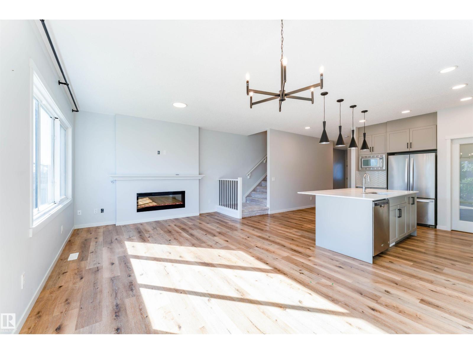 9235 223 St NW NW, Edmonton, Alberta  T5T 7M1 - Photo 7 - E4509501