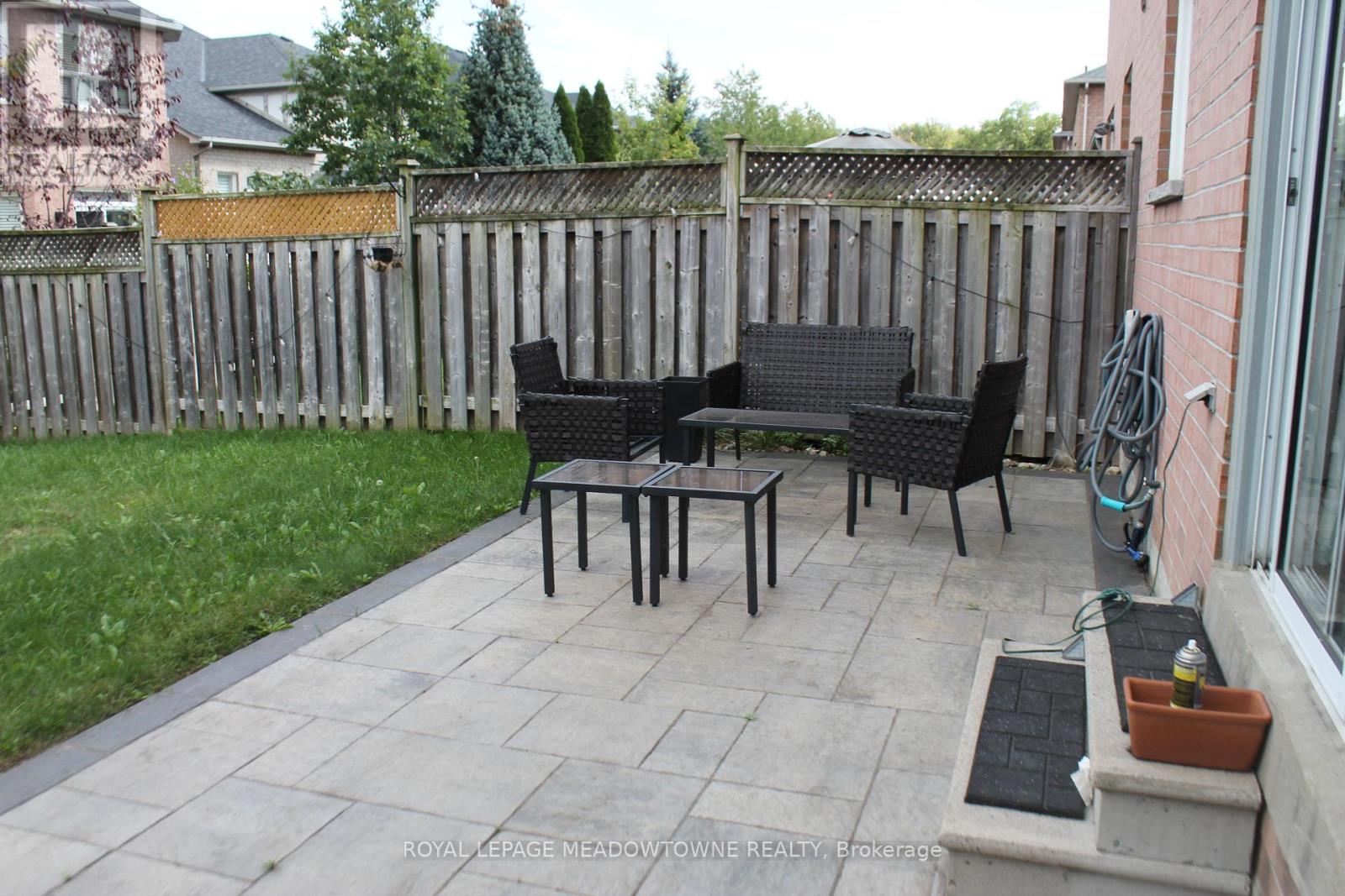 250 Pettigrew Trail, Milton, Ontario  L9T 5X7 - Photo 21 - W13804148