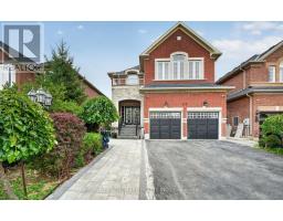 37 DENIM DRIVE, Brampton, Ontario