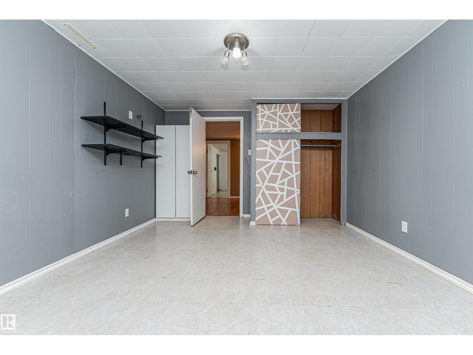 8610 157 St NW, Edmonton, Alberta  T5R 2A5 - Photo 25 - E4509504