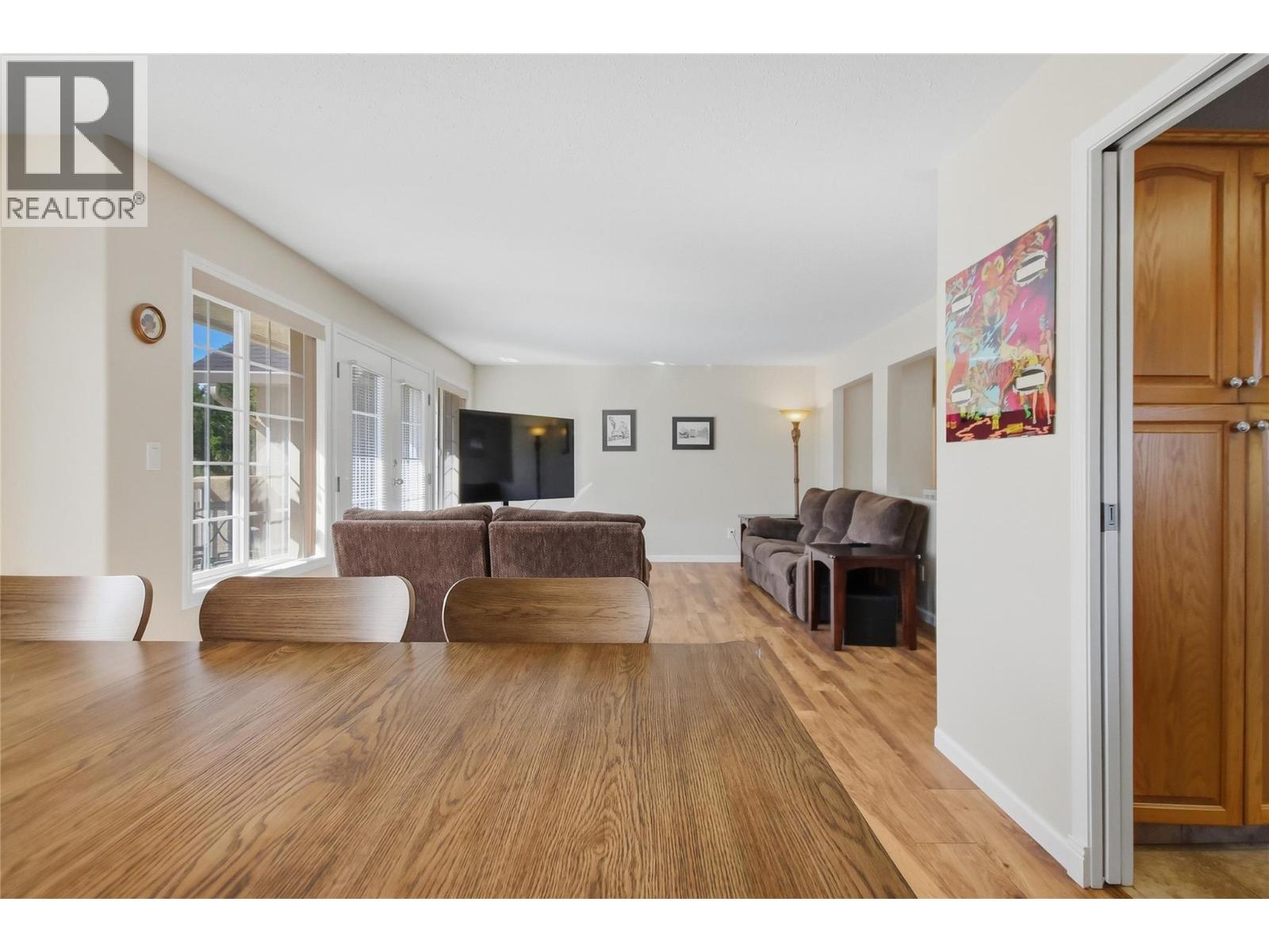 368 Tuxford Drive photo 14