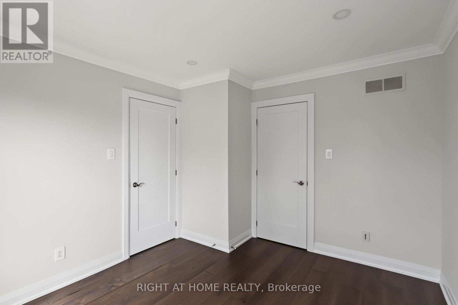 11 Harrowsmith Place, Richmond Hill, Ontario  L4E 2K1 - Photo 27 - N13805278