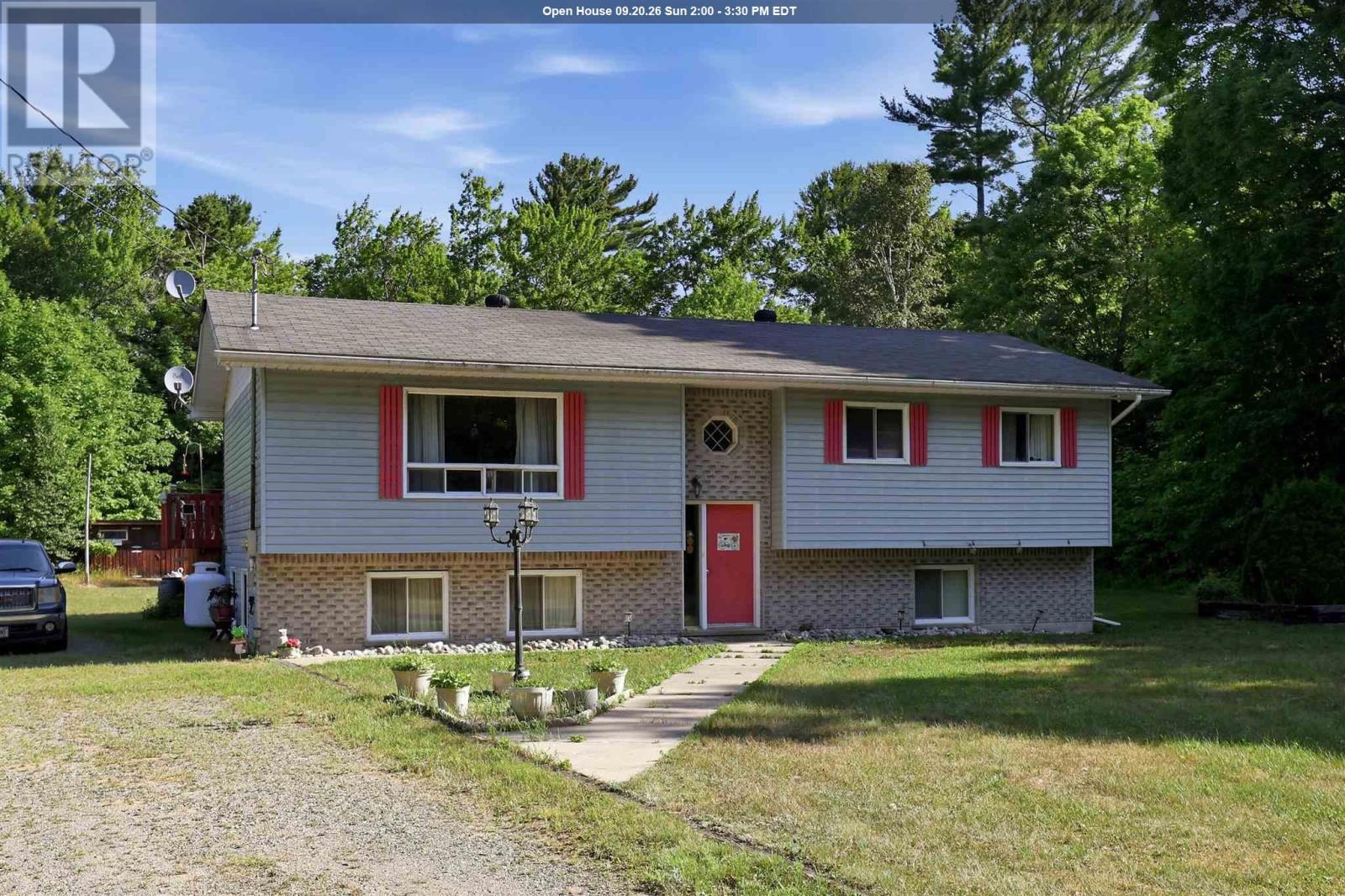 1012 HWY 552 W, Goulais River, Ontario