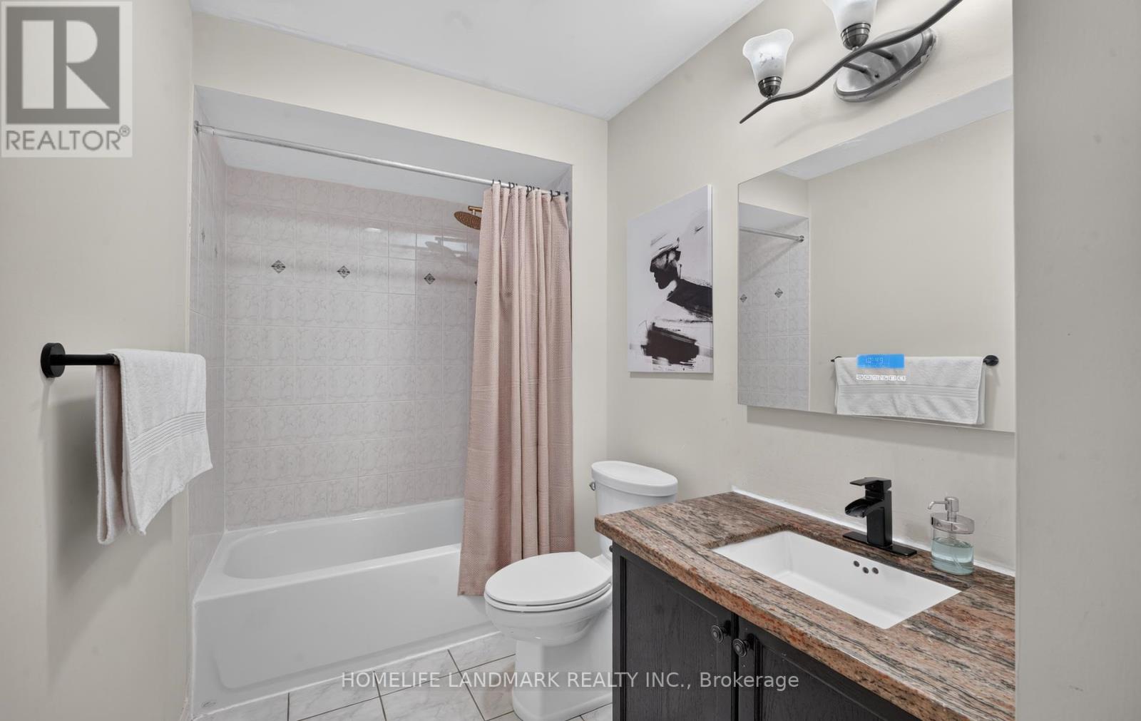 37 Denim Drive, Brampton, Ontario  L6P 2R3 - Photo 16 - W13800692