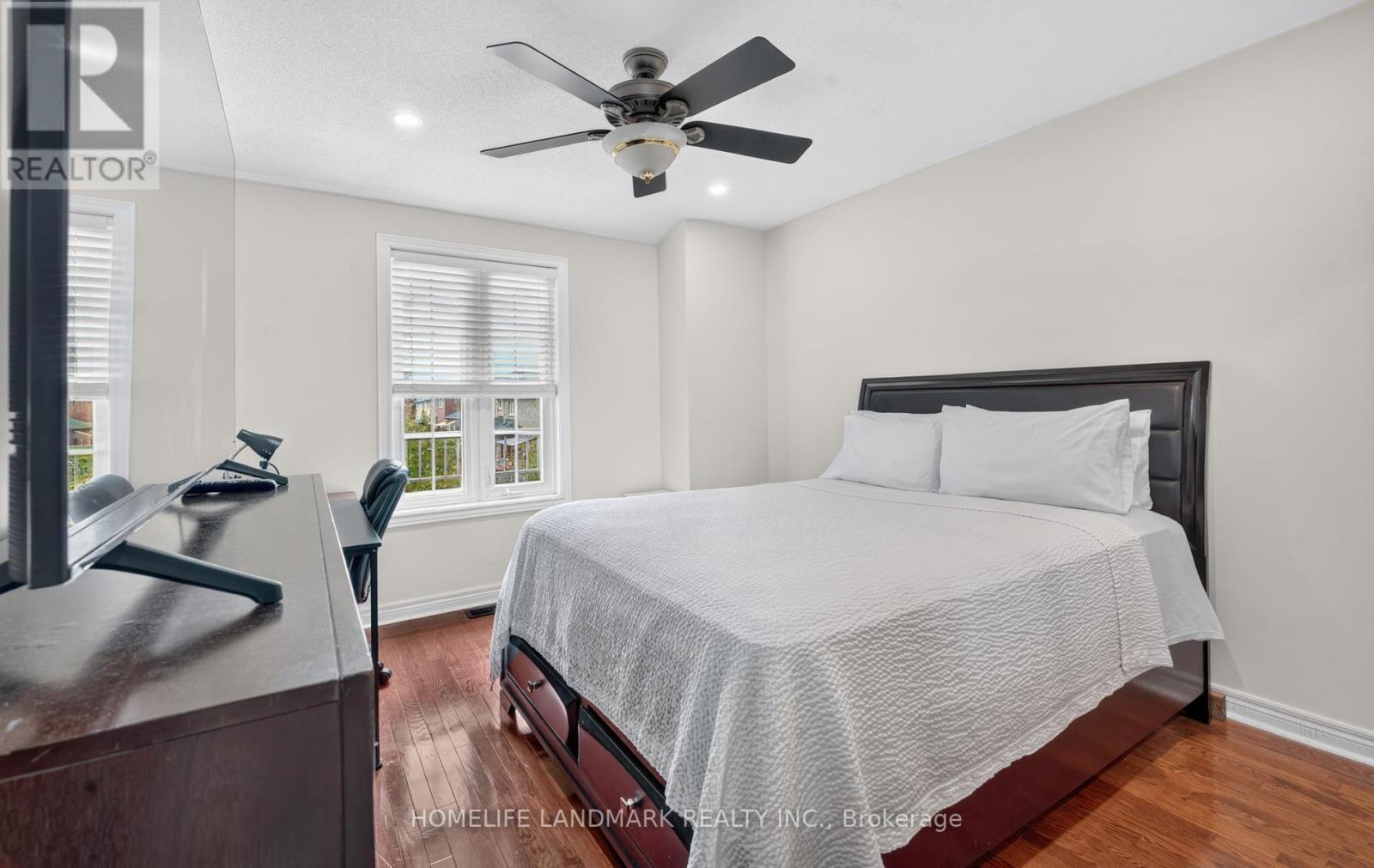 37 Denim Drive, Brampton, Ontario  L6P 2R3 - Photo 18 - W13800692