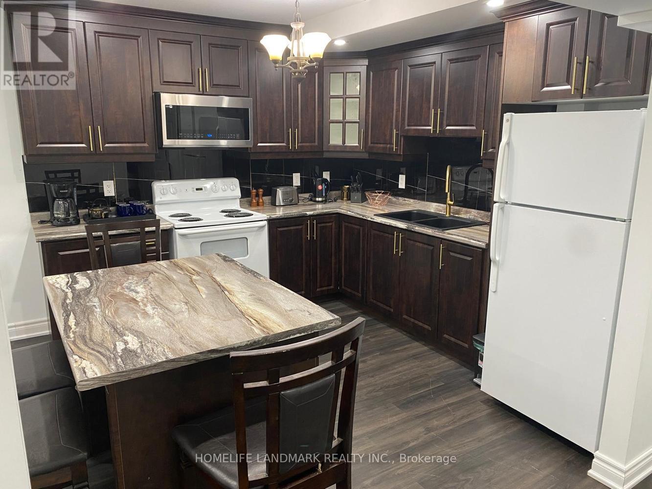 37 Denim Drive, Brampton, Ontario  L6P 2R3 - Photo 27 - W13800692