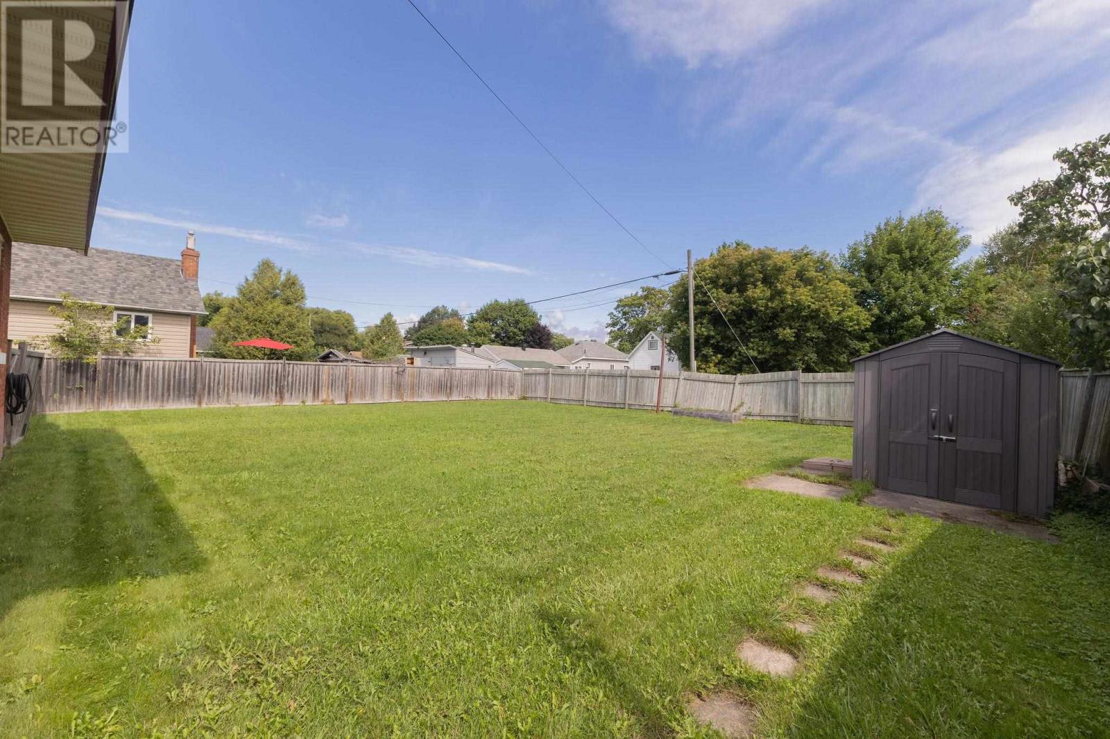 124 Mcfadden Ave, Sault Ste. Marie, Ontario  P6C 4T2 - Photo 38 - SM262458