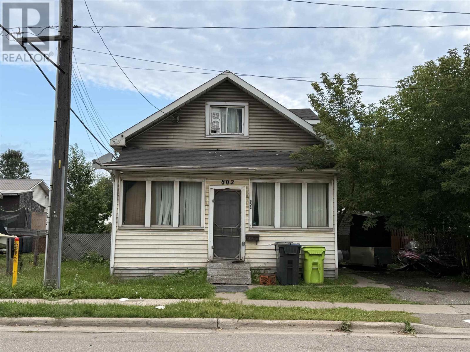 802 Bonney St, Sault Ste. Marie, Ontario  P6C 1A3 - Photo 2 - SM262493