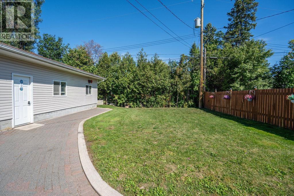 42 Niagara Dr, Sault Ste. Marie, Ontario  P6B 4L7 - Photo 18 - SM262578