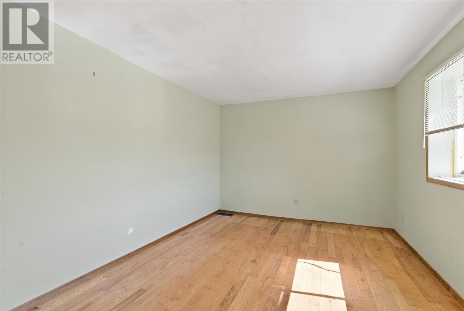 97 Wellington Ave, Blind River, Ontario  P0R 1B0 - Photo 12 - SM262566