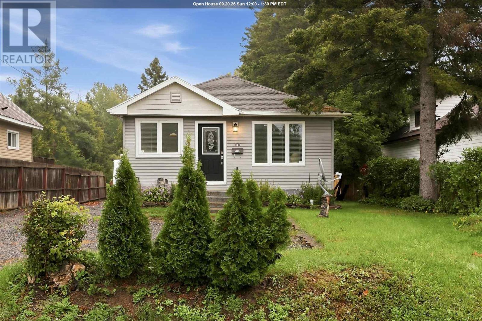1430 Peoples RD, Sault Ste. Marie, Ontario