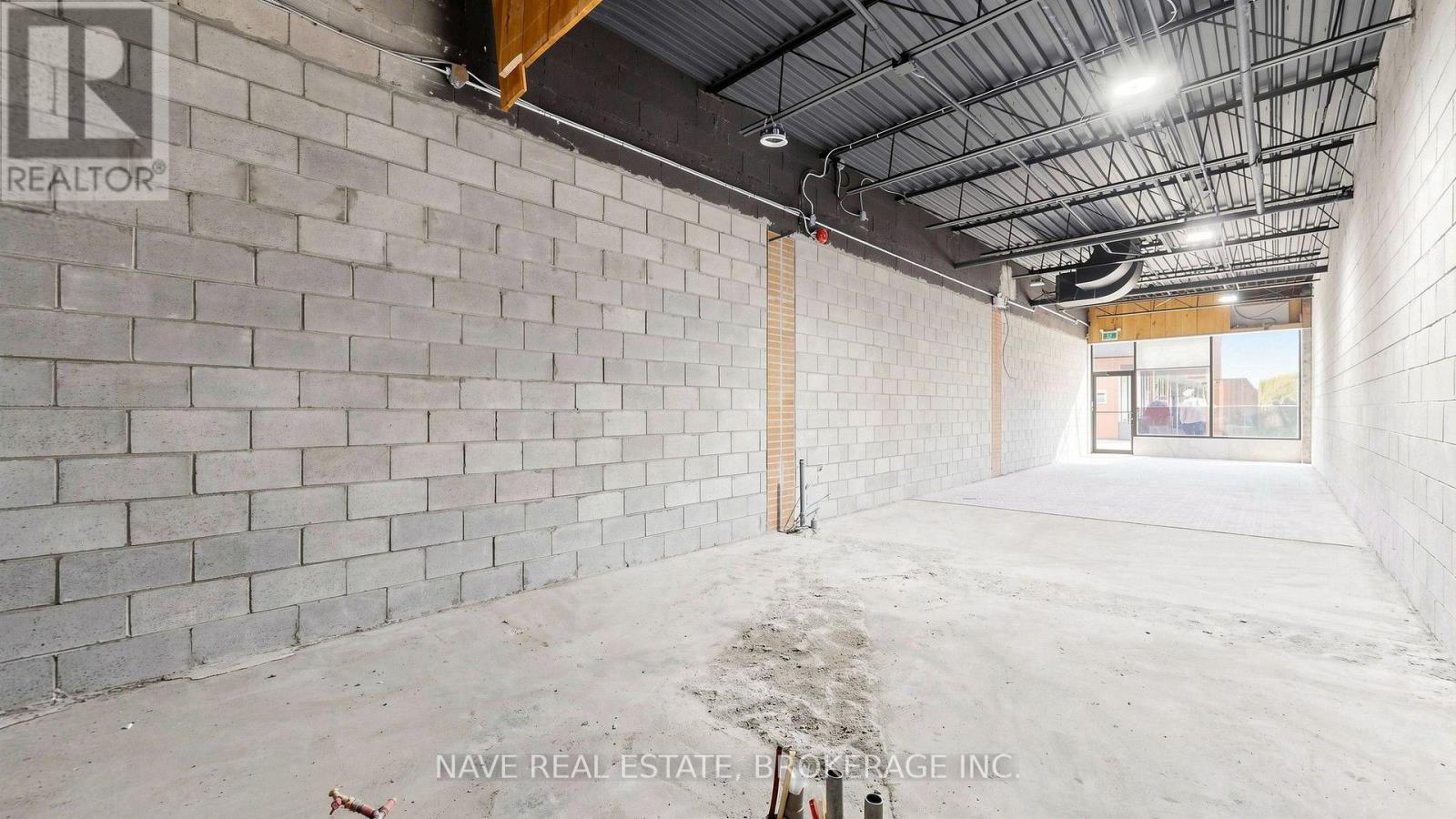 15 - 16925 Yonge Street, Newmarket, Ontario  L3Y 5Y1 - Photo 6 - N13803456