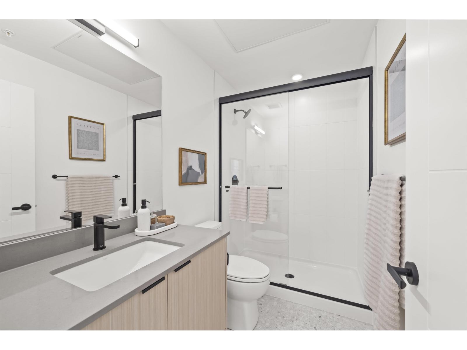 419 13455 94a Avenue, Surrey, British Columbia  V3V 0H3 - Photo 14 - R3166276