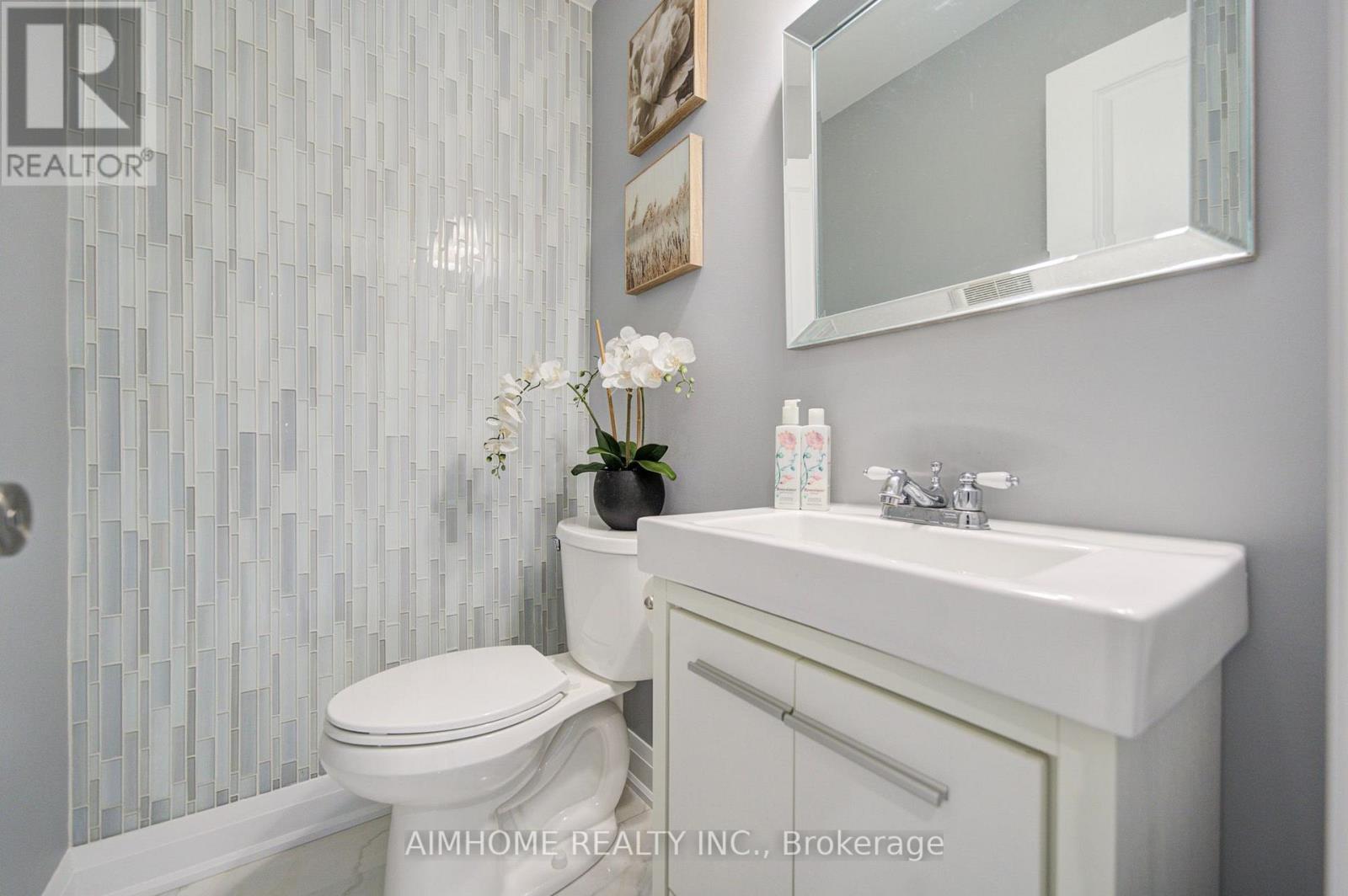 83 Houseman Crescent, Richmond Hill, Ontario  L4C 7S7 - Photo 19 - N13800010