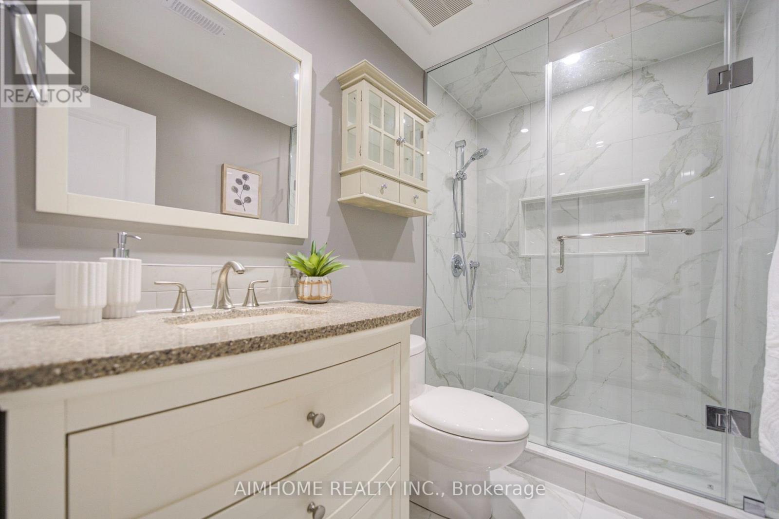 83 Houseman Crescent, Richmond Hill, Ontario  L4C 7S7 - Photo 37 - N13800010
