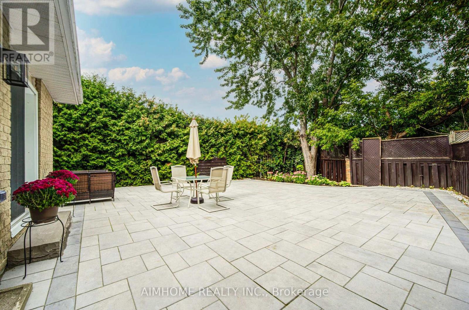 83 Houseman Crescent, Richmond Hill, Ontario  L4C 7S7 - Photo 39 - N13800010
