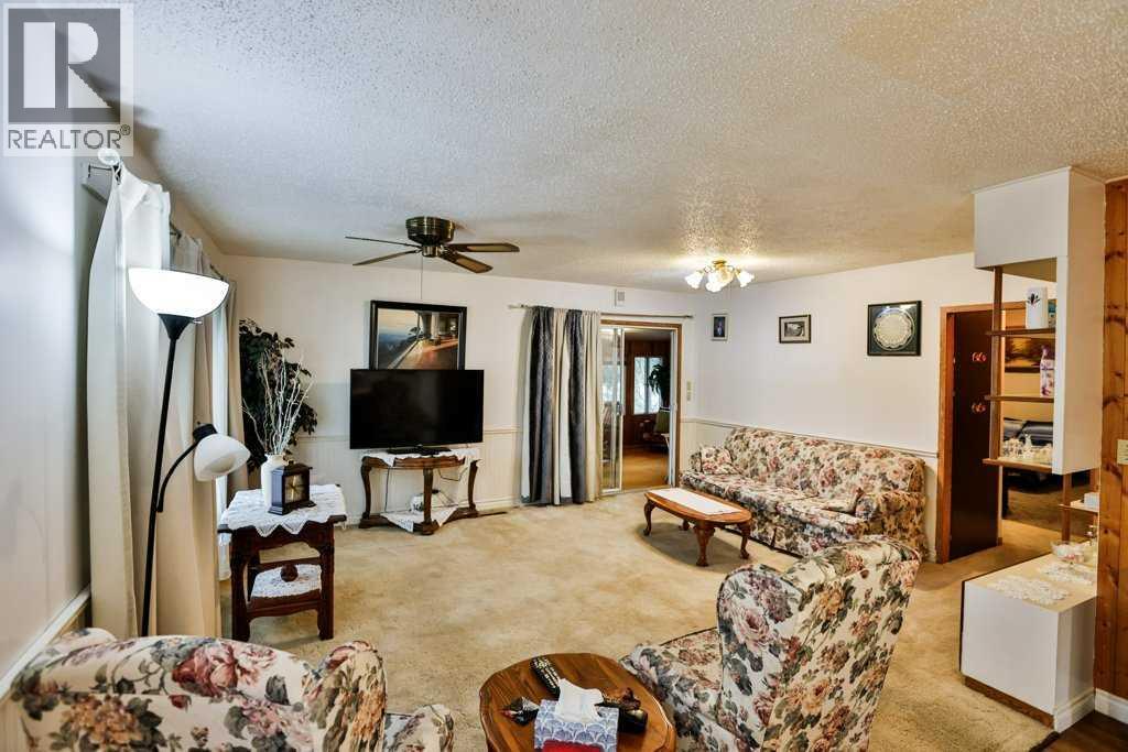 132 5 Avenue NE, Milk River, Alberta T0K 1M0 - Photo 8 - A2346428