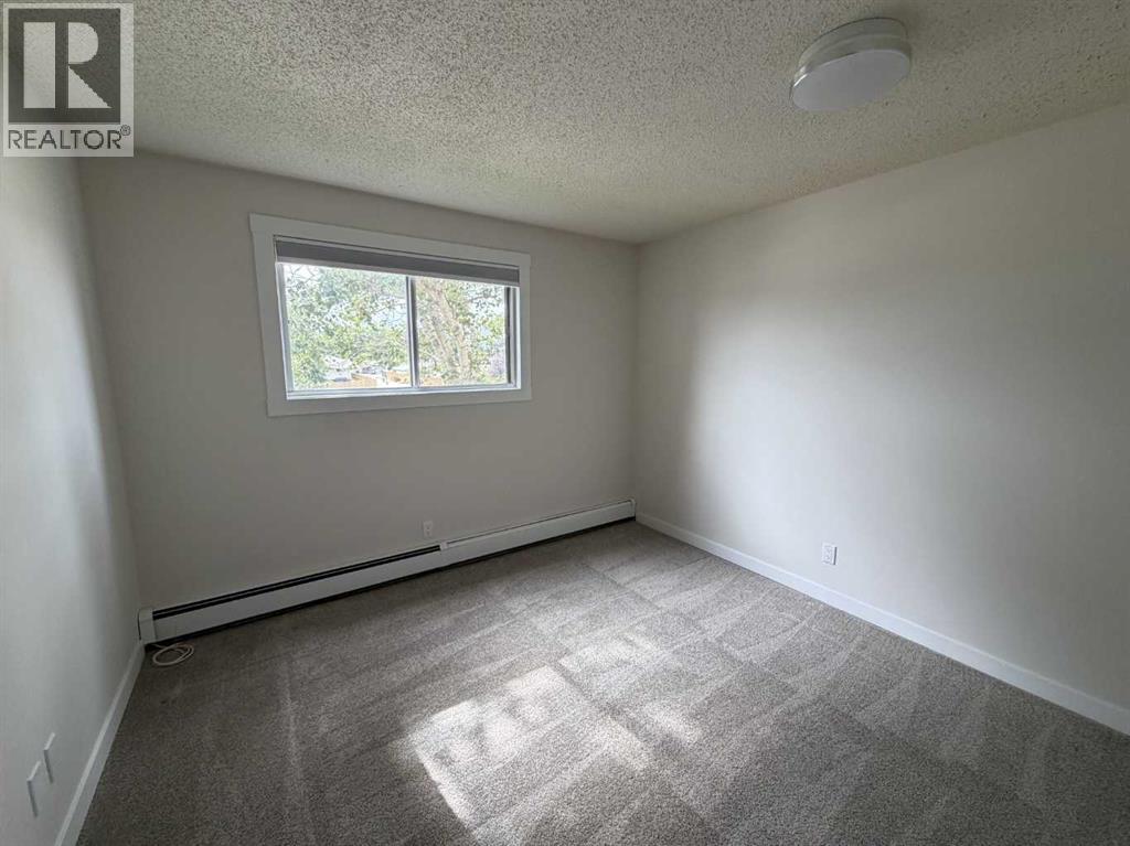 303, 85 Foxbend Crescent N, Lethbridge, Alberta  T1H 5T4 - Photo 19 - A2346569