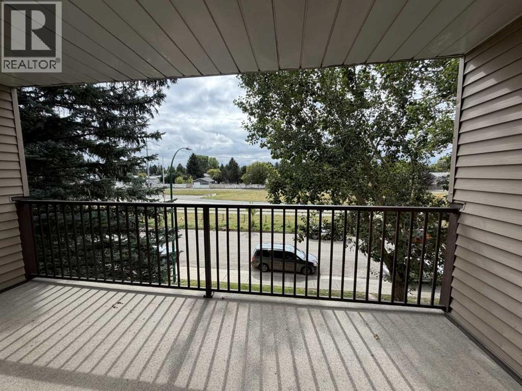 303, 85 Foxbend Crescent N, Lethbridge, Alberta  T1H 5T4 - Photo 20 - A2346569