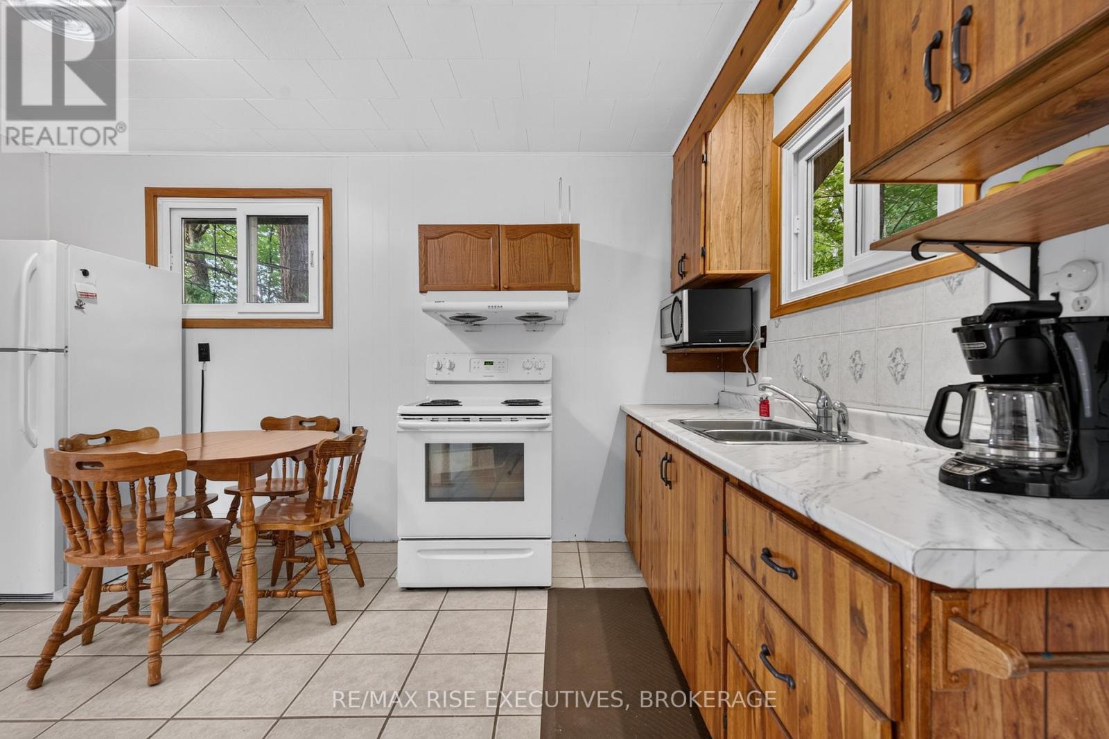 638 Derbyshire Point Lane, Athens, Ontario  K0E 1B0 - Photo 11 - X13805264