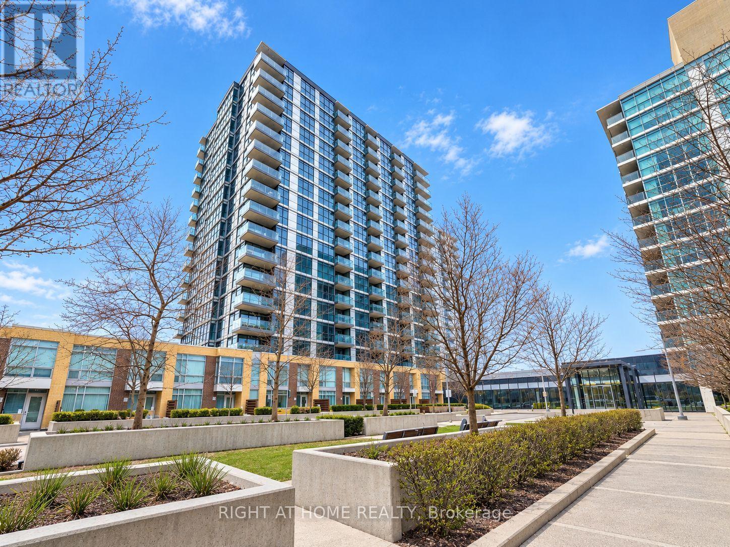 1701B - 19 SINGER COURT, Toronto, Ontario