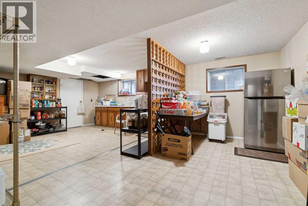 7 Willow Vale, Rural Rocky View County, Alberta  T2P 3G7 - Photo 37 - A2346680