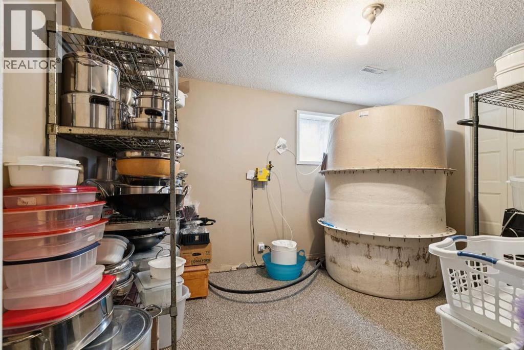 7 Willow Vale, Rural Rocky View County, Alberta  T2P 3G7 - Photo 39 - A2346680