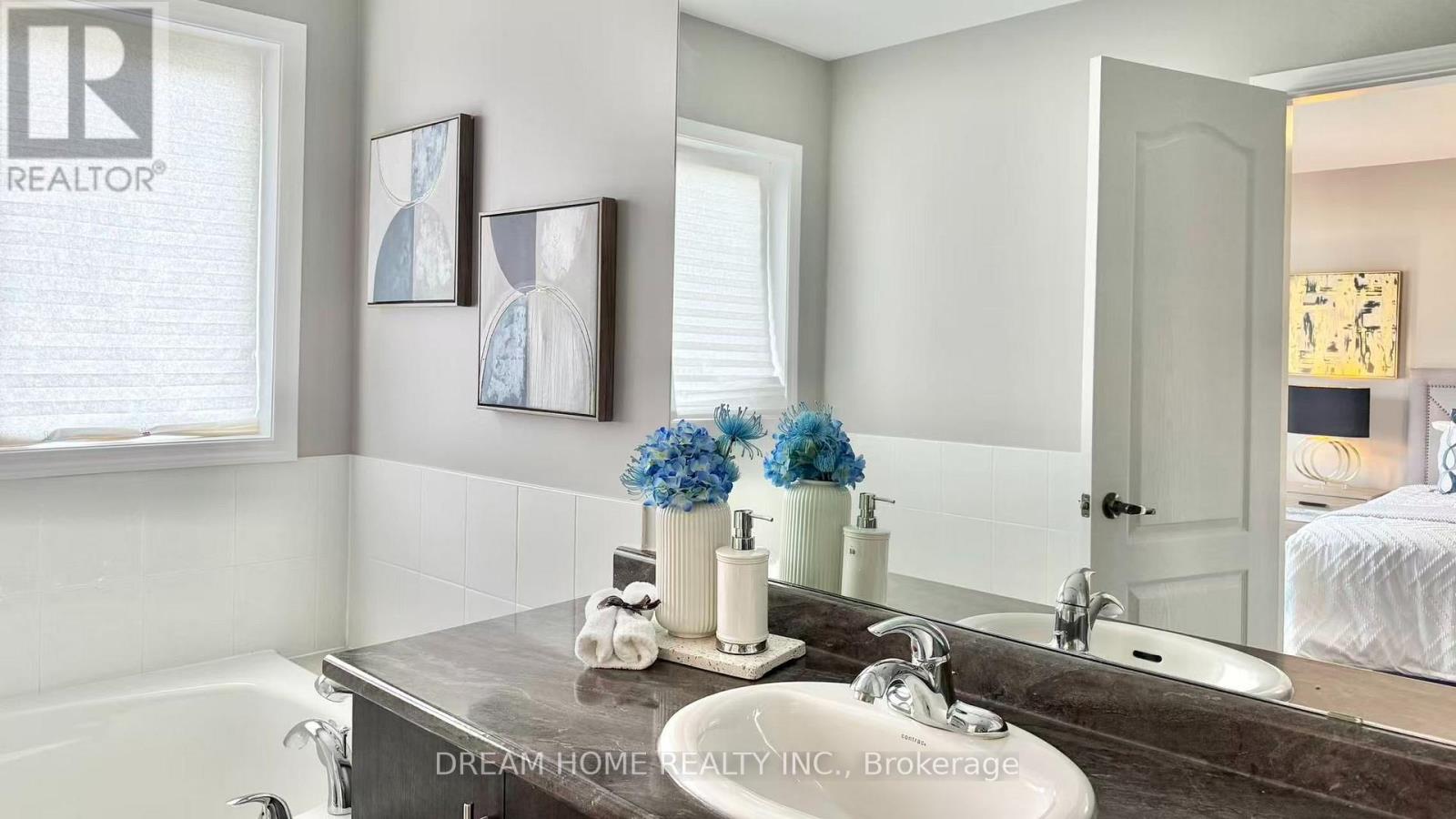 24 Spofford Drive, Whitchurch-Stouffville, Ontario  L4A 4R1 - Photo 12 - N13805336
