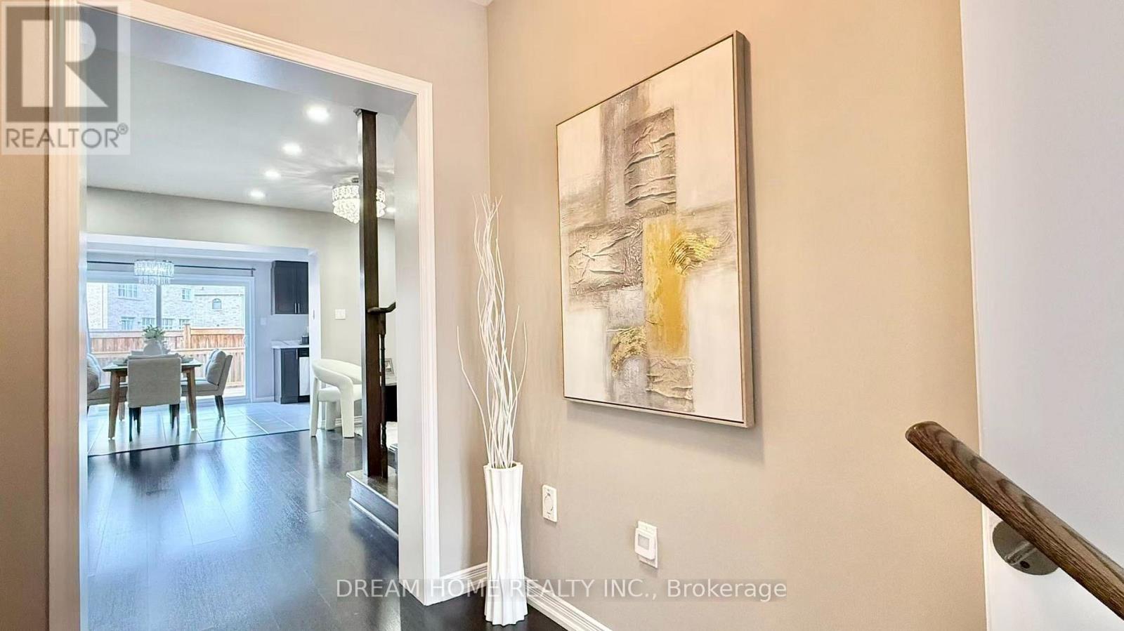 24 Spofford Drive, Whitchurch-Stouffville, Ontario  L4A 4R1 - Photo 8 - N13805336